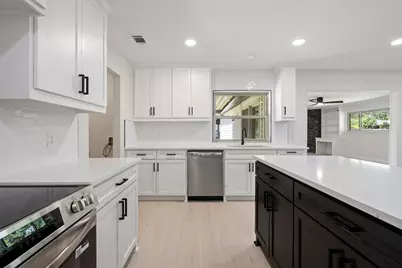 1700 Jasmine Lane, Plano, TX 75074 - Photo 11