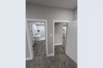 2631 Burger Avenue, Dallas, TX 75215 - Photo 3