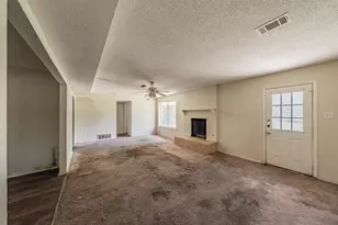 418 Longworth Blvd, Duncanville, TX 75116 - Photo 7