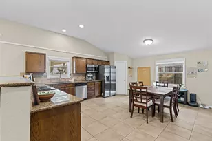 5117 Curzon Ave, Fort Worth, TX 76107 - Photo 5