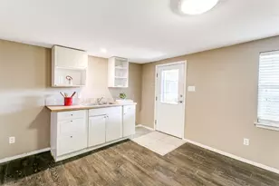 1716 Thomas Pl, Fort Worth, TX 76107 - Photo 17