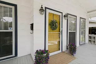 1716 Thomas Pl, Fort Worth, TX 76107 - Photo 3