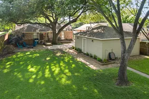7208 Bucknell Dr, Dallas, TX 75214 - Photo 25