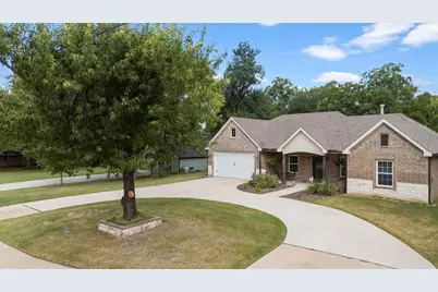 327 Walnut Street, Terrell, TX 75160 - Photo 3