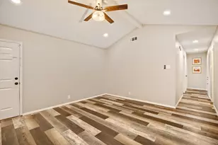 3621 Edgewood Dr, Garland, TX 75042 - Photo 7