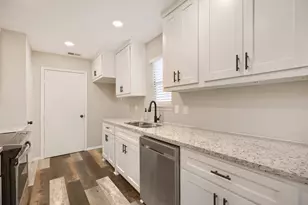 3621 Edgewood Dr, Garland, TX 75042 - Photo 13