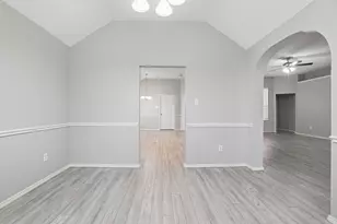 915 Sea Shell Dr, Mesquite, TX 75149 - Photo 11