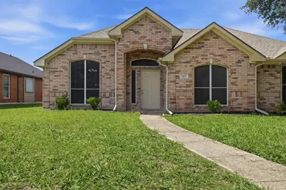 915 Sea Shell Drive, Mesquite, TX 75149 - Photo 1