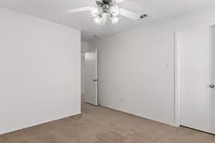 3800 Windy Point Dr, Denton, TX 76208 - Photo 29