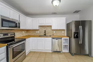 128 Kingsbridge Dr, Garland, TX 75040 - Photo 5