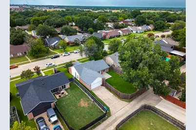 128 Kingsbridge Drive, Garland, TX 75040 - Photo 21
