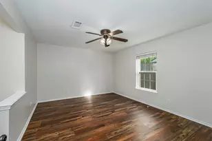 128 Kingsbridge Dr, Garland, TX 75040 - Photo 9