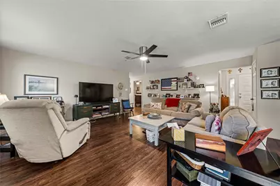 137 Pleasant Grove Lane, Waco, TX 76712 - Photo 7