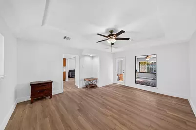 1924 Vera Cruz Drive, Carrollton, TX 75010 - Photo 13