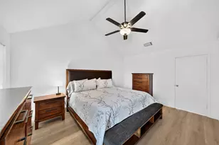 1924 Vera Cruz Dr, Carrollton, TX 75010 - Photo 9