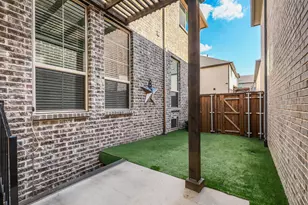 261 Golden Gate Dr, Richardson, TX 75080 - Photo 23
