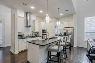 261 Golden Gate Dr, Richardson, TX 75080 - Photo 5