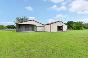 10373 Bobbie Ln, Pilot Point, TX 76258 - Photo 33