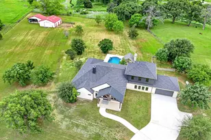 10373 Bobbie Ln, Pilot Point, TX 76258 - Photo 1