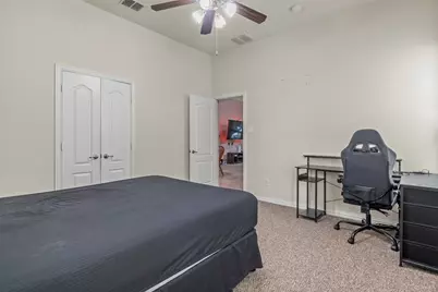 8712 Iron Horse Drive, Irving, TX 75063 - Photo 13