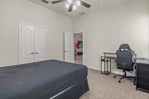 8712 Iron Horse Dr, Irving, TX 75063 - Photo 13