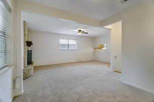 412 Franklin Dr, Euless, TX 76040 - Photo 13