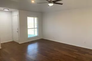 2825 Ridgecrest Dr, Fort Worth, TX 76133 - Photo 7
