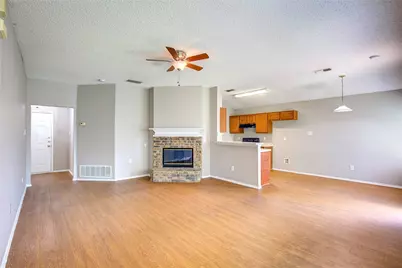 2363 Laurelhill Lane, Fort Worth, TX 76133 - Photo 5