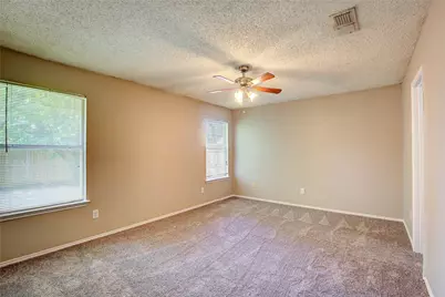 2363 Laurelhill Lane, Fort Worth, TX 76133 - Photo 17