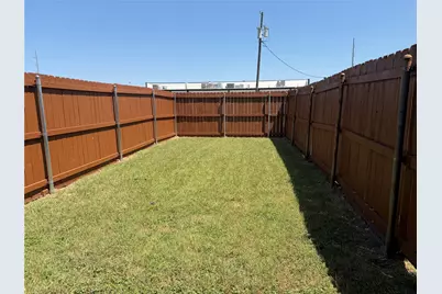 4029 Preferred Place, Dallas, TX 75237 - Photo 29