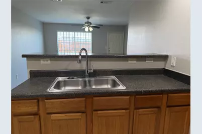 4029 Preferred Place, Dallas, TX 75237 - Photo 9