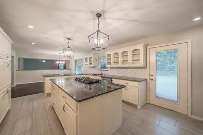 210 Mistletoe Lane, Keene, TX 76059 - Photo 9