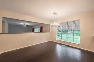 210 Mistletoe Ln, Keene, TX 76059 - Photo 15