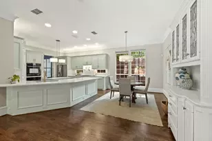 5227 Lincolnshire Ct, Dallas, TX 75287 - Photo 9