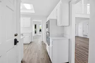 6701 Mt Vernon Ct, Arlington, TX 76017 - Photo 13