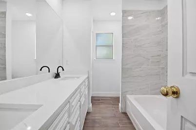6701 Mt Vernon Court, Arlington, TX 76017 - Photo 23