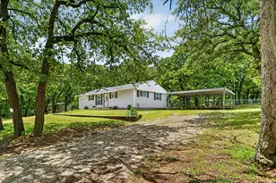 186 Garnet Rd, Springtown, TX 76082 - Photo 1