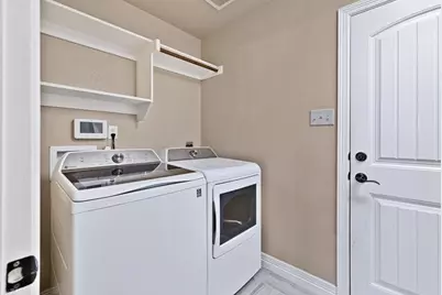 118 Cherokee Street, Greenville, TX 75402 - Photo 11