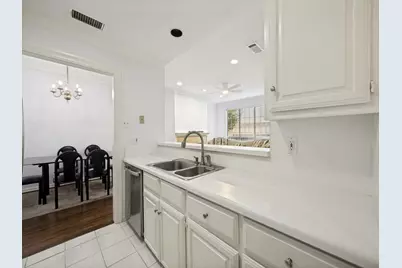 5907 Hillcrest Avenue #C2, University Park, TX 75205 - Photo 5