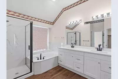 3860 Gillespie Drive, Carrollton, TX 75010 - Photo 19
