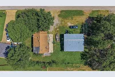 538 W Hughes Street, Collinsville, TX 76233 - Photo 25