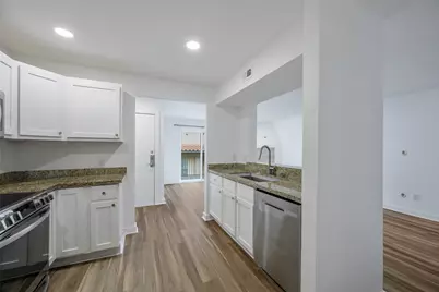 4777 Cedar Springs Road #7P, Dallas, TX 75219 - Photo 21
