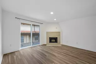4777 Cedar Springs Rd, Dallas, TX 75219 - Photo 17