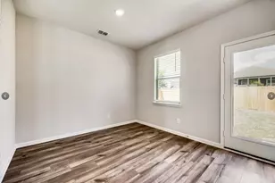 905 Calhoun Dr, Anna, TX 75409 - Photo 5