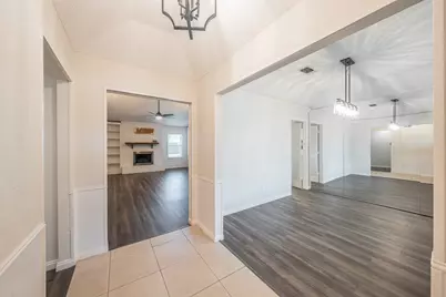 1100 Purdue Drive, Arlington, TX 76012 - Photo 5