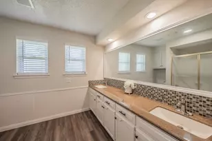 1100 Purdue Dr, Arlington, TX 76012 - Photo 35