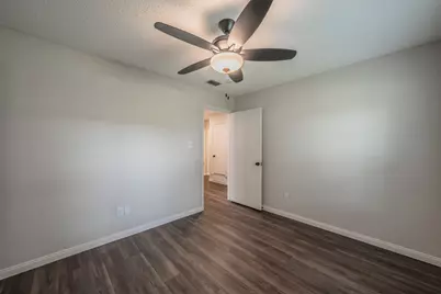 1100 Purdue Drive, Arlington, TX 76012 - Photo 23