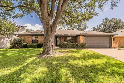 1100 Purdue Drive, Arlington, TX 76012 - Photo 1