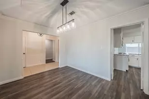1100 Purdue Dr, Arlington, TX 76012 - Photo 7