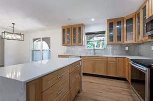 3202 Coronado St, Irving, TX 75062 - Photo 9